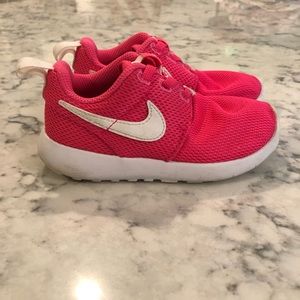 Nike Roshe One Infants/Toddler Shoes 9C